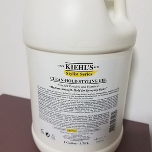 Kiehl's Stylist Series Clean-Hold with Silk Powder